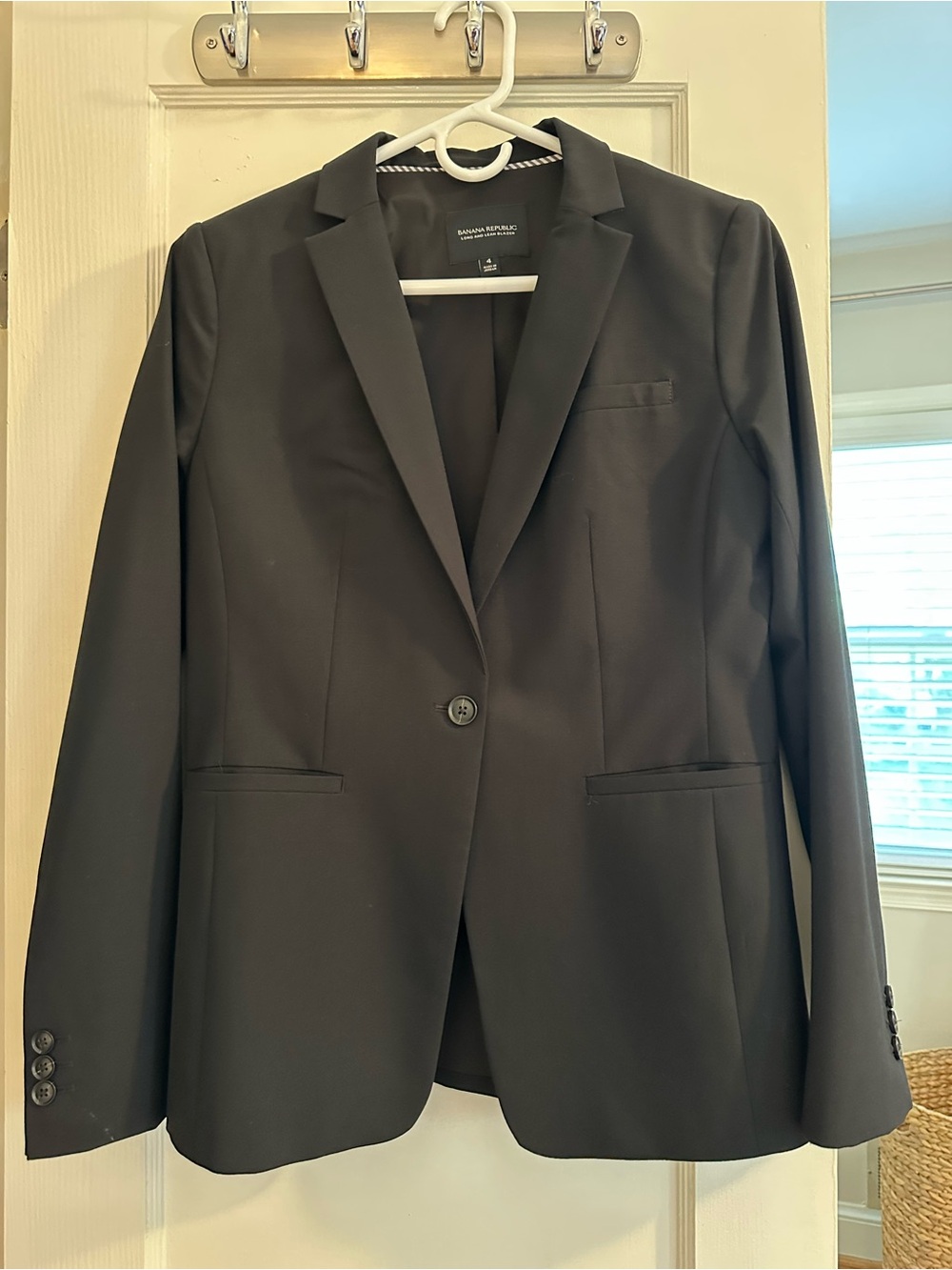 Banana Republic Black Single-Button Women's Blazer